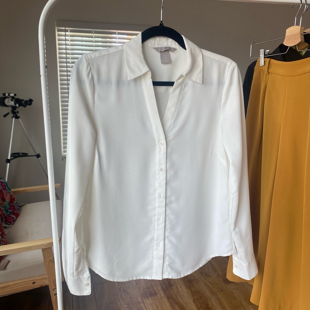 Cream V-Neck Button Down Blouse - Size 2